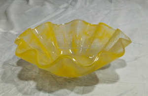 ชามสลัด จานผลไม้ ถาดเสิร์ฟ แก้วโบโรซิลิเกตทรงสี่เหลี่ยมสีเหลืองอำพัน สำหรับใส่ซอสจิ้มหรืออาหารในงานปาร์ตี้ - Product Image 4