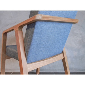 Fauteuil Harran en teck massif et tissu bleu, style mid-century, pour hôtel et restaurant - Product Image 2