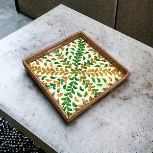 Juego de bandejas de ratán de lujo tejidas a mano con incrustaciones de concha natural MOP para servir en Majlis árabe, Ramadán, Eid y decoración del hogar - Product Image 4
