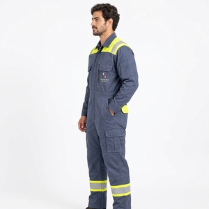 Combinaison de sécurité professionnelle haute visibilité, vêtements de travail réfléchissants, tissu durable, construction confortable, utilitaire industriel - Product Image 3