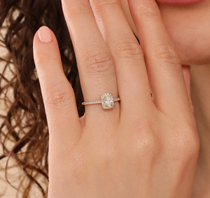 Anillo de Compromiso y Boda de Lujo con Diamante Cultivado en Laboratorio, Chapado en Oro, Certificado IGI, Corte Brillante Redondo, en Tendencia - Product Image 4