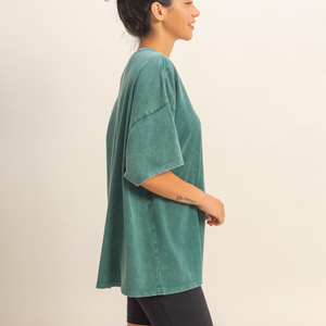 Camisetas de mujer con estampado personalizado, estilo urbano, oversize, de tela gruesa, con hombros caídos, color verde. - Product Image 2