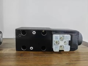 Válvula de Control Direccional Hidráulica de Alta Presión DG4V-3-2AL-M-U-H7-69-EN124, Válvula Industrial - Product Image 3