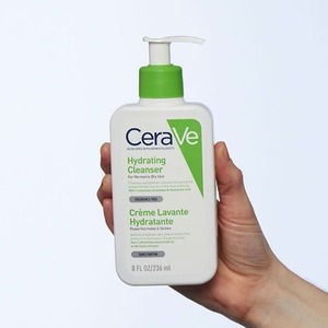 Nettoyant hydratant CeeraVe Premium, développé par des dermatologues, nettoyant quotidien avec hydratation et soin de la peau - Product Image 1