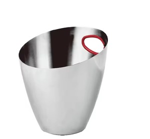 Cubo para hielo de acero inoxidable de calidad premium, diseñado para brindar durabilidad y elegancia en cualquier entorno. - Product Image 1