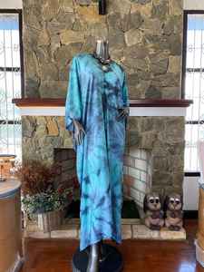 Caftán de Rayón con Estampado Tie Dye Turquesa, Vestido Maxi Bohemio, Talla Grande, Traje de Baño para Playa - Product Image 5