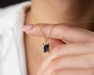 Collar con Colgante de Topacio Místico, Plata de Ley 925, Chapado en Oro de 14K, Corte Brillante, Alta Calidad, Diseño Único, Joyería de Estilo Étnico - Product Image 4