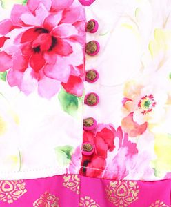 Conjunto Étnico para Niñas, Blusa sin Mangas con Estampado Floral y Pantalones Dhoti con Brocado Rosa, Traje Tradicional para Fiestas Infantiles - Product Image 2