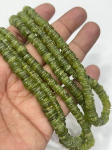 Perles de pierres précieuses de haute qualité pour la fabrication de bijoux, 17 pouces, Vessonite verte naturelle, forme Heishi lisse, taille 6-7 mm - Product Image 2