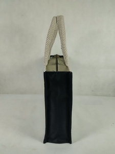 Luxury Geometric Pattern Canvas Tote Bag with Zipper Closure <b>Large</b> Capacity <b>Black</b> Trim Comfortable Handles Reusable Eco-Friendly - Product Image 3