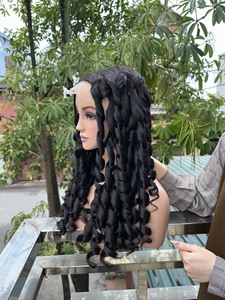 26 pouces de long vietnamien couleur naturelle dentelle de cheveux humains 4*4 perruque Super Double dessiné frontal rebondissant bouclés perruque - Product Image 6