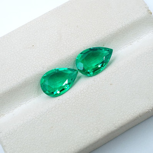 Paire de pierres précieuses émeraudes cultivées en laboratoire, vertes, taille poire 9x6mm (2 pièces) HAYAAT GEMS pour la fabrication de bijoux, 2,15 carats - Product Image 6