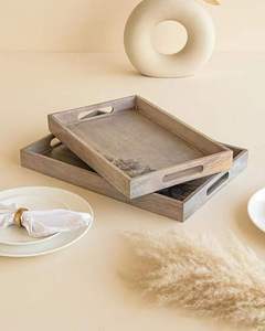 Plateau de service rectangulaire en bois artisanal pour salades et fruits, plateau de service en bois de qualité supérieure à prix avantageux - Product Image 1