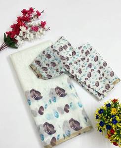 Sari de lino suave con un hermoso estampado floral digital en toda la prenda, combinado con una blusa con estampado floral digital. - Product Image 4