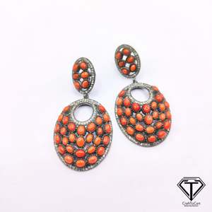 Boucles d'oreilles pendantes géométriques en perles, bijoux modernes en laiton faits à la main - Product Image 3