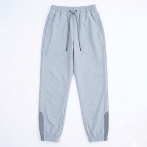 Ensemble de survêtements coupe-vent en nylon respirant de haute qualité pour hommes, personnalisables avec logo, séchage rapide, style streetwear, très demandés - Product Image 4