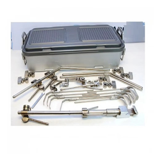 Retractor Thompson Premium, Juego Completo de Acero Inoxidable, Reutilizable, Autoclavable, Retractor Quirúrgico Universal de Montaje en Mesa - Product Image 1