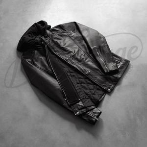 Blouson de motard tactique noir en cuir véritable pour homme avec triple poche poitrine, style course, en cuir de vachette véritable, à capuche, vente en gros - Product Image 2