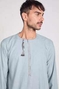 Thobes pour hommes musulmans, vente en gros OEM, thobes islamiques en coton personnalisés, vêtements longs de style saoudien pour hommes - Product Image 6