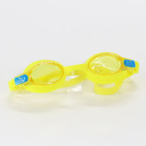 Gafas de natación ajustables para niñas adolescentes y niños - Product Image 3