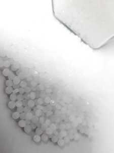 Resina de Polietileno de Alta Densidad (HDPE) Virgen Grado Moldeo por Soplado, Blanca, Alta Resistencia, Componentes para Electrodomésticos - GPI Chemical - Product Image 3