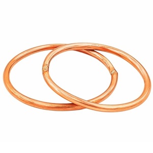 Bracelet jonc ouvert en or rose poli miroir, minimaliste, en métal tubulaire massif, pour femme - Product Image 4