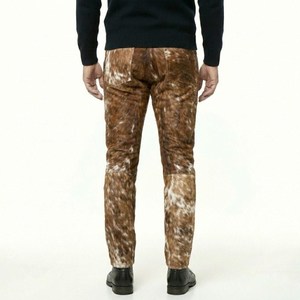 Pantalon en cuir de vachette à poils longs sur mesure haut de gamme pour homme, pantalon en fourrure de vache véritable pour vêtements de cowboy occidentaux de luxe - Product Image 2