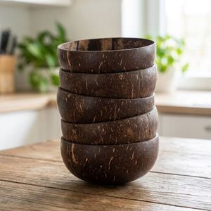 Tazones de Coco de 5 Pulgadas al por Mayor, Vajilla de Cáscara de Coco Natural para el Hogar y Restaurantes, Tazones Ecológicos para una Vida Vegana - Product Image 1
