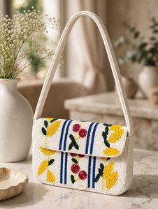 Bolso de Hombro con Solapa y Cuentas Artísticas Únicas, Hecho a Mano, Diseño Decorativo Colorido para Fiestas y Uso Diario - Product Image 5