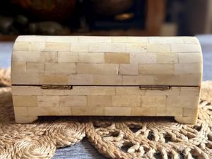 Handmade Decorative Jewellery <b>Box</b> <b>Women</b> Jewellery Storage Bone Inlay Finishing Wooden <b>Box</b> Square Shape Bone Inlay Jewellery <b>Box</b> - Product Image 5