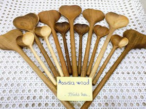 Cuillères en bois d'acacia de haute qualité 10cm 12cm 16cm 20cm pour la vaisselle de cuisine ustensiles de cuisine ensembles cadeaux artisanaux prêts à être expédiés - Product Image 3