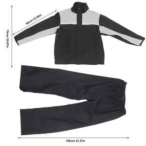 Traje Impermeable Universal con Capucha y Pantalones con Franjas Reflectantes para Senderismo y Camping al Aire Libre para Adultos - Product Image 3