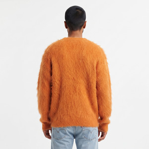 Pull en mohair tricoté sur mesure pour homme, doux et chaud, col rond, manches longues, décontracté, fabricant OEM ODM en gros - Product Image 2