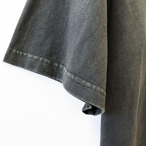 เสื้อยืดโอเวอร์ไซส์ผ้าเรียบคุณภาพสูงสำหรับผู้ชาย สไตล์วินเทจ ล้างสีแบบแอซิดวอช พร้อมสกรีนลาย - Product Image 5