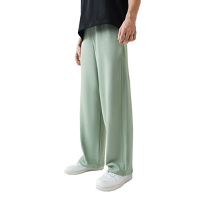 กางเกงวอร์มผู้ชายทรงหลวมผ้าฝ้ายฟลีซเนื้อหนา กันยับ ขากว้าง เอวกลาง มีเชือกผูก เบาสบาย ระบายอากาศได้ดี - Product Image 3