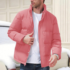 Veste longue matelassée personnalisée pour homme avec panneaux isolants épais, design à capuche, fermeture éclair avant sécurisée, fabrication OEM/ODM - Product Image 5