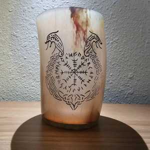 Jarra de Cerveza y Vino de Cuerno de Vaca Vintage con Diseño Marmoleado en Blanco y Negro, Vaso de Cóctel Ecológico Hecho a Mano para Regalos de Boda - Product Image 4