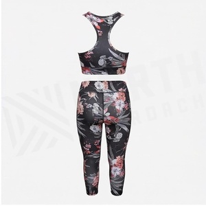 Ensemble de yoga floral 2 pièces North Approach : Crop top dos nageur et leggings taille haute, anti-transpiration et respirant - Product Image 2