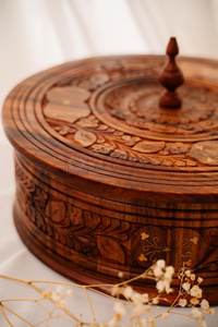 Hand-Carved Wooden Roti <b>Box</b> <b>with</b> <b>Lid</b>: Rustic Kitchen <b>Decor</b> - Product Image 2