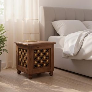 Table d'appoint en bois avec porte grillagée, meuble d'appoint de chambre à coucher avec tiroirs pour salon et hôtel - Product Image 4