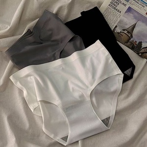 Braguitas deportivas ultrafinas, sin costuras, ajustadas, para niñas, entrepierna antibacteriana, seda helada, cintura media. - Product Image 5