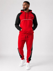 Chándal deportivo para hombre con tela de primera calidad, ajuste flexible y durabilidad excepcional para entrenamientos, deportes y uso casual. - Product Image 1