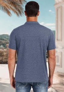 เสื้อโปโลผู้ชายสีกรมท่า ผ้าถักเนื้อเรียบ แขนสั้น สวมใส่สบายๆ - Product Image 6
