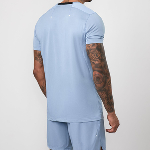 Camiseta deportiva de manga corta de secado rápido, corte regular, informal, de verano, para hombre, OEM, personalizada con logotipo. - Product Image 2