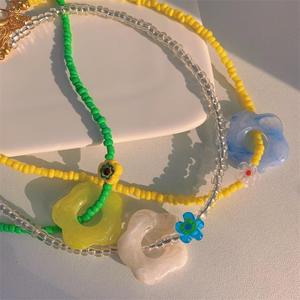 สร้อยคอเรซิ่นทำมือสุดพิเศษ ประดับลูกปัดหลากสี เครื่องประดับแฟชั่นโดดเด่น น้ำหนักเบา เหมาะสำหรับงานปาร์ตี้ฤดูร้อน ของขวัญ - Product Image 3