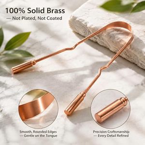 Grattoir à langue en laiton massif personnalisé avec étiquette privée pour les marques dentaires et de bien-être - Product Image 1