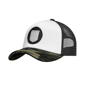 Casquette de camionneur blanche camouflage avec logo personnalisé, casquette snapback en maille de haute qualité pour la chasse, la pêche et les activités de plein air - Product Image 1