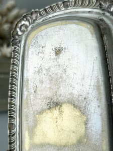 Platón para Mantequilla Crosby Plateado con Base de Vidrio - Product Image 6