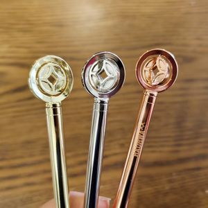 Bolígrafo con Colgante Metálico de la Suerte con Símbolo del Dinero Chino, Fabricante Directo, Papelería Creativa para Exportación al por Mayor - Product Image 1