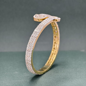RB <b>Gems</b> Top Brand 18K Yellow Gold 6mm Romantic VVS Diamond Heart Cut CROWN Shape GIA Certified Bezel Set Women's <b>Bracelet</b> Charm - Product Image 2